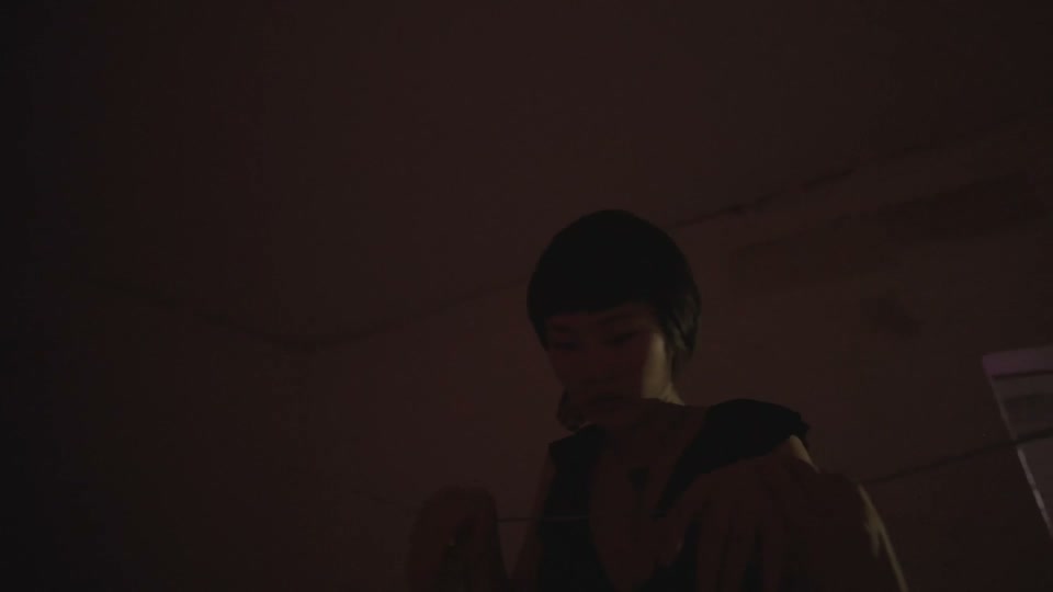 1:19:35 定格，Ricky：“我爱你”